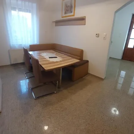 Nora Vendeghaz Holiday home Heviz