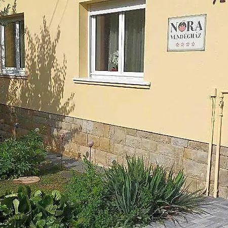 Nóra Hébergement de vacances Hévíz